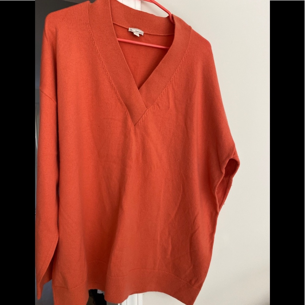 Women’s Gap Sweater